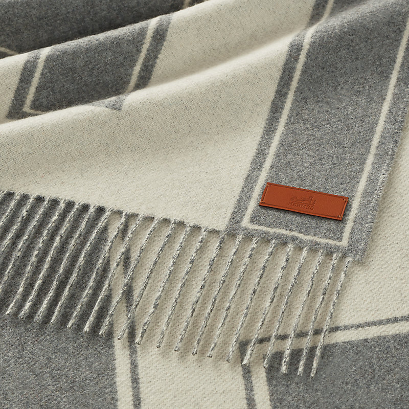 Casaque Clefs de H scarf - Grey | Hermès Mainland China
